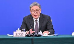 Çin Ticaret Bakanı, BASF, Volkswagen ve Bosch şirketlerinin üst düzey yöneticileri ile görüştü