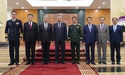 Çinli üst düzey yetkililer, Vietnam Komünist Partisi Genel Sekreteri ile bir araya geldi