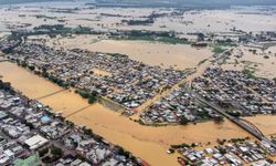 Ekvador'u etksi altına alan sel ve heyelanlarda en az 11 kişi hayatını kaybetti