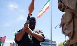 İran Ulusal Güvenlik Yüksek Konseyi Sekreteri: Uzun süreli bir savaşa hazırız