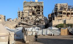 İsrail, Gazze Şeridi'nde polis kontrol noktasını vurdu: 2 ölü