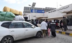 İsrail saldırıları nedeniyle Lübnan'daki Suriyeli mülteciler, ülkelerine dönmeye başladı