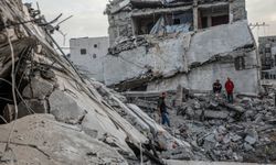 İsrail'den Gazze'de polis aracına hava saldırısı: 8 ölü