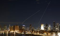 İsrail'in Tel Aviv kentinde çok sayıda patlama sesi duyuldu