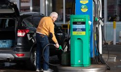 AB: Ortadoğu'daki savaş, enerji piyasalarındaki aksaklıkların uzamasına yol açabilir