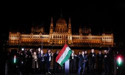 Çin, Macaristan'da seçimleri kazanan Saygı ve Özgürlük Partisi lideri Magyar'ı kutladı