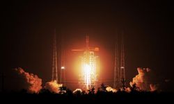 Çin yeni internet uydu grubunu uzaya gönderdi