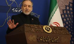 İran Dışişleri Bakanı, Katarlı mevkidaşı ile telefonda görüştü