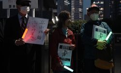 Japonya'da hükümetin silah ihracatını kolaylaştırma planı protesto edildi