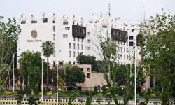 Pakistan'da ABD-İran görüşmelerinin yapıldığı Kırmızı Bölge'deki trafik kısıtlamaları kaldırılacak