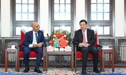 Xinhua Başkanı, Arap Birliği Beijing Temsilciliği Başkanı ile görüştü