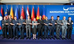 48. ASEAN Zirvesi Filipinler'de başladı