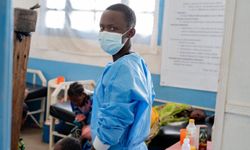 DSÖ, Kongo ve Uganda'da görülen ebola salgını için küresel halk sağlığı acil durumu ilan etti