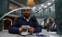Libya'da ticari bankalar döviz ödemelerini 13 yıl sonra nakit vermeye başladı