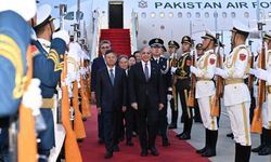 Pakistan Başbakanı Şahbaz Şerif, Çin'de