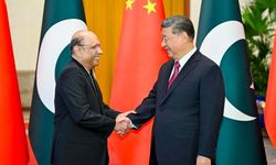 Xi ve Zerdari, Çin-Pakistan diplomatik ilişkilerinin 75. yıldönümünde birbirlerine kutlama mesajı gönderdi