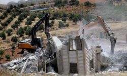 İsrail, Batı Şeria'da Filistinlilere ait evi yıktı