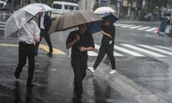Jangmi Tayfunu nedeniyle Tokyo'da şiddetli yağışlar etkili oldu