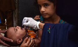 Pakistan'da çocuk felciyle mücadele kampanyasında 18,6 milyon çocuk aşılandı