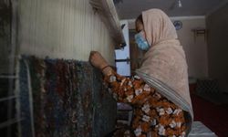 Afganistan'ın el dokuması halıları 37 ülkeye ihraç ediliyor