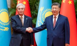 Çin Cumhurbaşkanı Xi, Shanghai'da Kazakistan Cumhurbaşkanı Tokayev ile görüştü