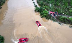 Çin'in Qinzhou kentinde Maysak Tayfunu nedeniyle 130 bin kişi tahliye edildi