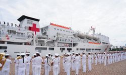 Çin'in hastane gemisi, insani hizmet misyonu kapsamında Afrika ve Güney Asya'ya gidiyor