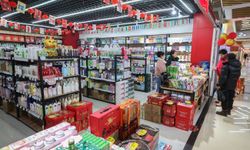 'Dünyanın süpermarketi' diye bilinen Çin'in Yiwu kentinin dış ticareti ilk yarıda çift haneli büyüdü