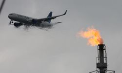 İran saldırısının ardından ABD'de ham petrol fiyatları yüzde 5 yükseldi