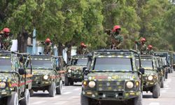 Somali, bağımsızlığının 66. yıldönümünü askeri geçit töreniyle kutladı