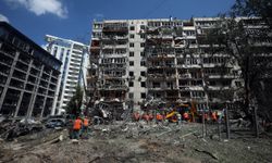 Ukrayna: Rusya'nın Kiev'e düzenlediği hava saldırılarında 27 kişi hayatını kaybetti