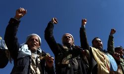 Yemen'deki Husiler: Suudi Arabistan'a ait 3 petrol tankerine saldırdık