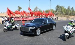 Çin Cumhurbaşkanı Xi Jinping, Kırgızistan'da geleneksel törenle karşılandı
