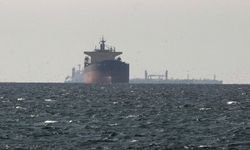 Hürmüz Boğazı yakınlarında bir tanker, patlama sesi duyulduğunu bildirdi