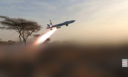 Husilerin Yemen'in batısına düzenlediği füze ve İHA saldırılarında 8 kişi hayatını kaybetti