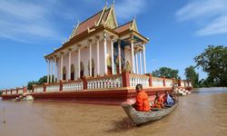 Kamboçya'da Mekong Nehri'nin taşması nedeniyle 1.551 aile tahliye edildi