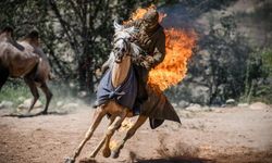Kırgızistan'da düzenlenen halk festivali renkli görüntülere sahne oldu