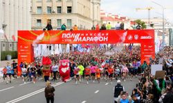 Belarus'un başkenti Minsk'te yarı maraton düzenlendi