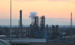 Brent petrolün varil fiyatı Ortadoğu'daki çatışmaların etkisiyle 100 doları aştı