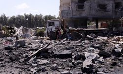 İsrail'in Gazze'ye yönelik hava saldırıları sürüyor: 2 ölü