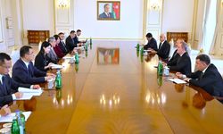 Azerbaycan Cumhurbaşkanı Aliyev, Bakü'de Çin Dışişleri Bakanı Wang ile görüştü