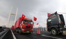 Çin ile Kuzey Kore arasında inşa edilen yeni köprü trafiğe açıldı