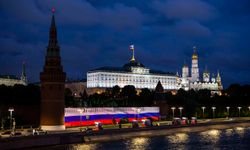 Kremlin: Ukrayna yönetimi, barışçıl çözüm için siyasi irade sergilemeli