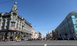 Ukrayna'nın St. Petersburg'a düzenlediği İHA saldırısında 12 apartman hasar gördü