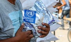 UNRWA, İsrail ile yaşanan gerginlikte büyük zarar gören Filistinlilere ait evlerin onarılmasına yardım ediyor