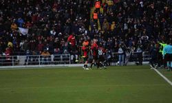 Spor Toto Süper Lig: Gaziantep FK: 3 - Galatasaray: 1 (Maç Sonucu)