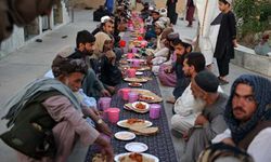 Kandahar'da yardım amaçlı iftar sofrası kuruldu