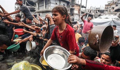 Gazze halkı gittikçe kötüleşen gıda krizine karşı uluslararası arabulucuların devreye girmesini bekliyor