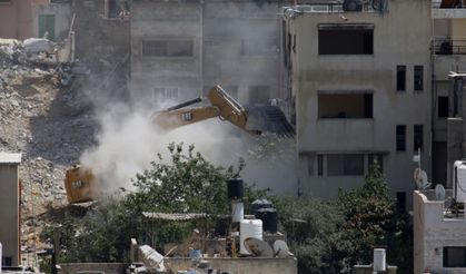 İsrail ordusu, Batı Şeria'da Filistinlilere ait evleri yıktı