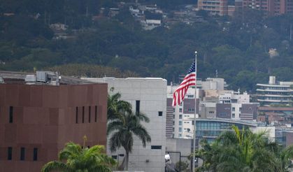 ABD'nin Venezuela Büyükelçiliği yeniden açıldı